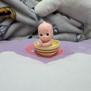 Smoko - Kewpie in cups